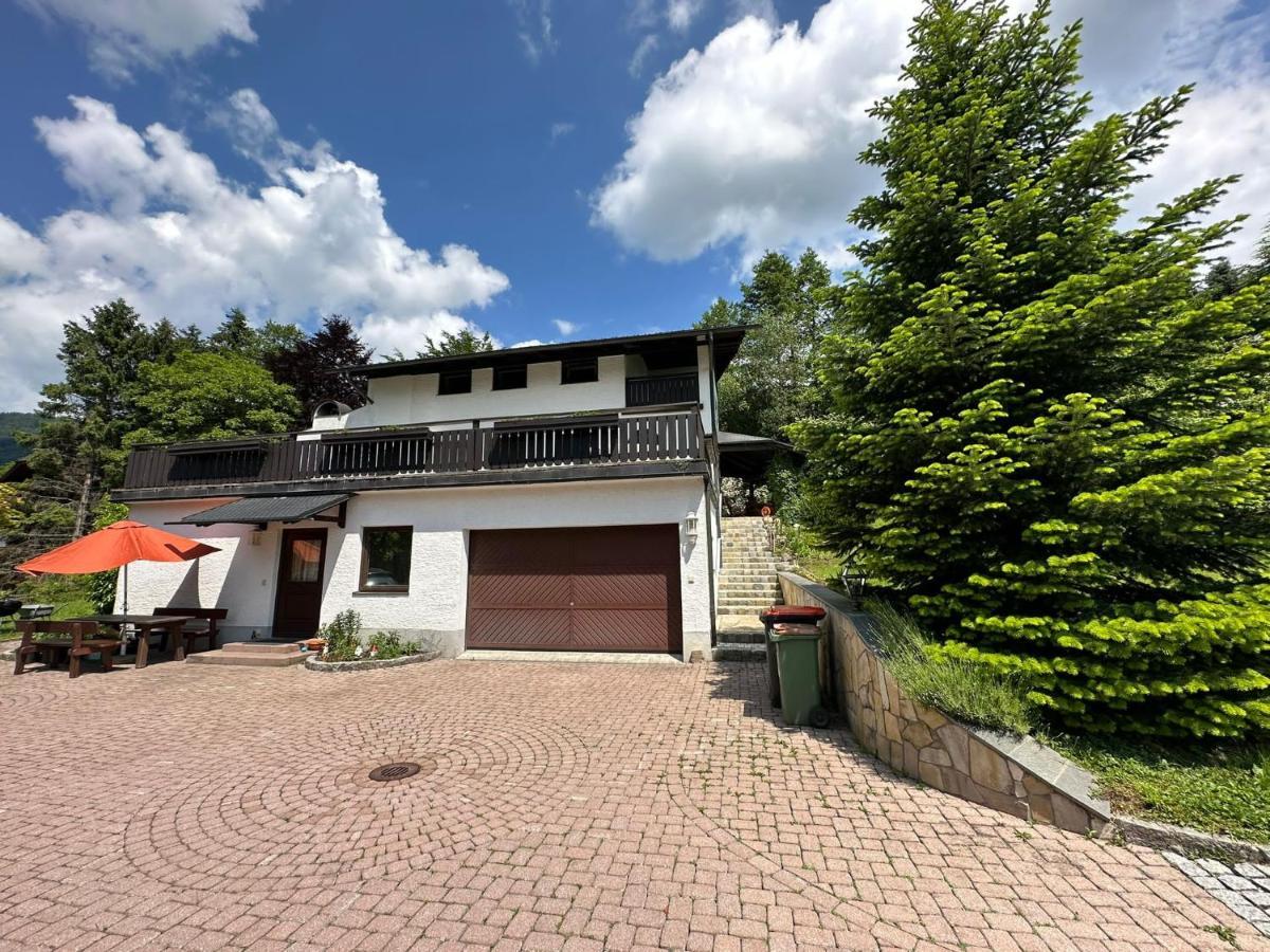 Gemütliche Landhausvilla mit Kamin und Kachelofen Unterach am Attersee Exterior foto